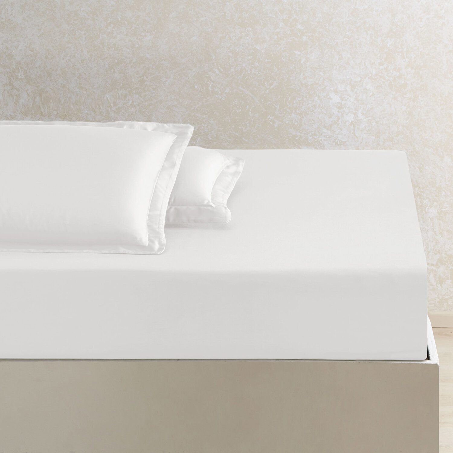 Linens X TENCEL™ Lyocell King Lastikli Çarşaf Beyaz