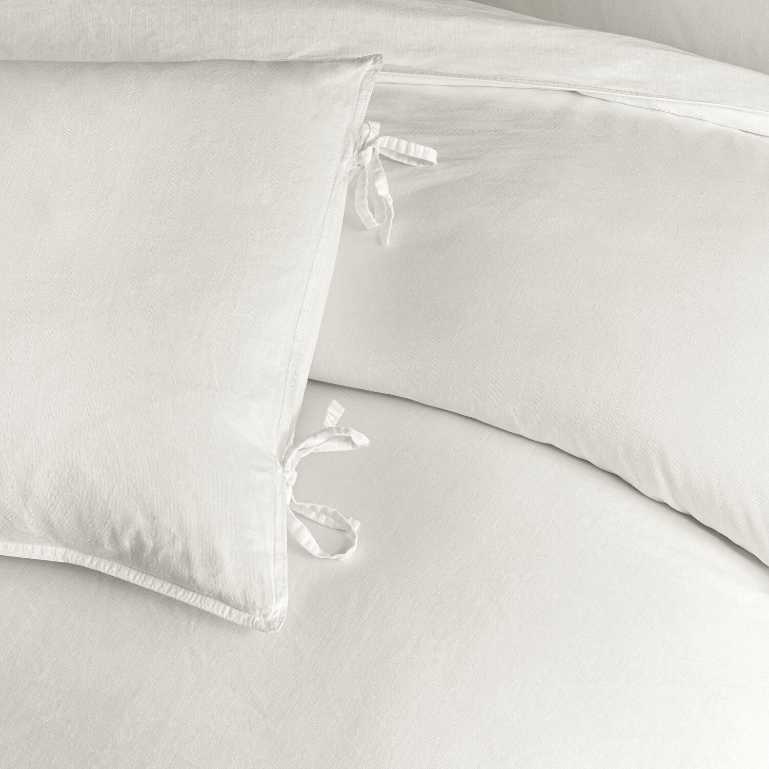 Linens Premium Hemlin Pamuk Kenevir Çift Kişilik Nevresim Takımı Beyaz