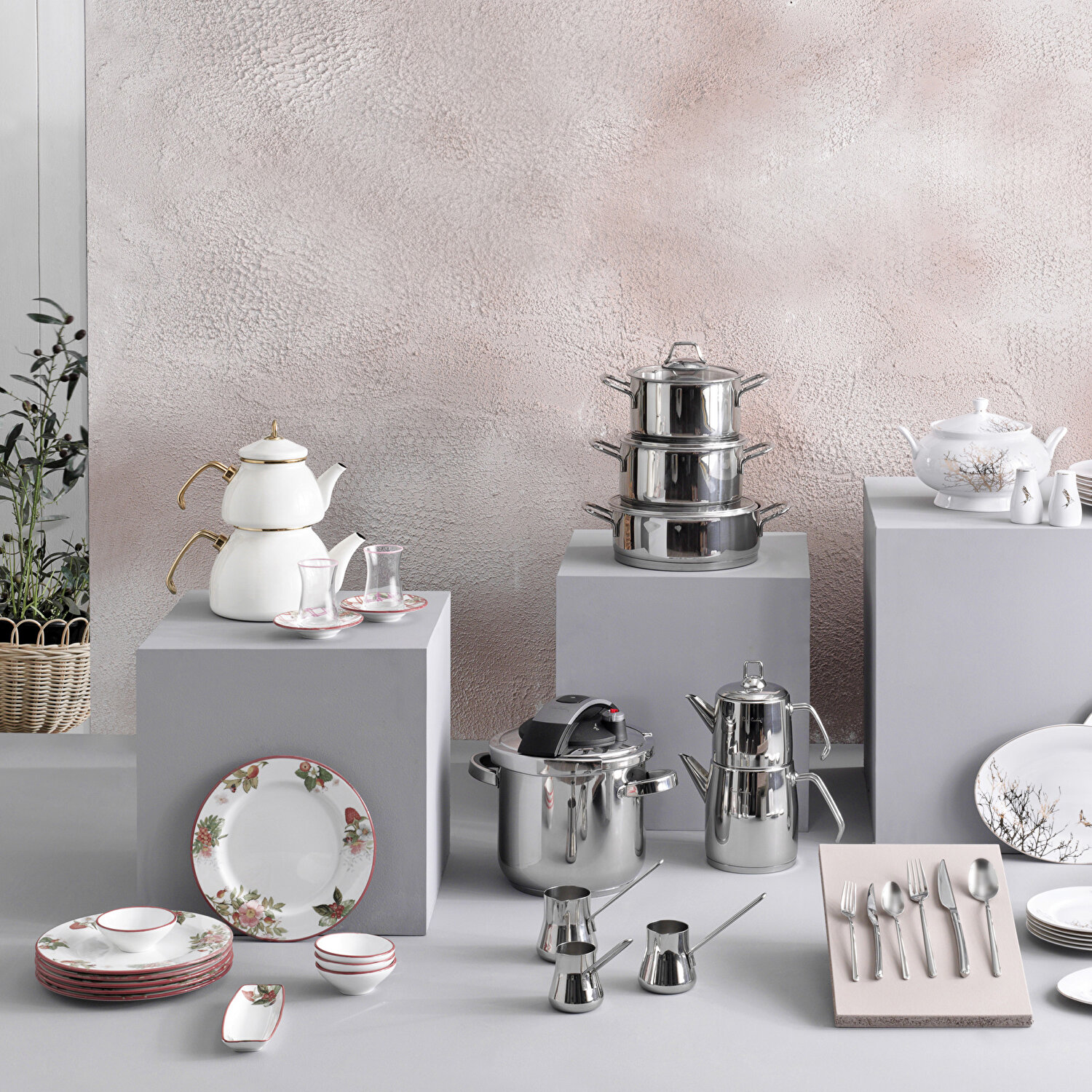 Pierre Cardin Levy 84 Parça Çatal Kaşık Bıçak Seti