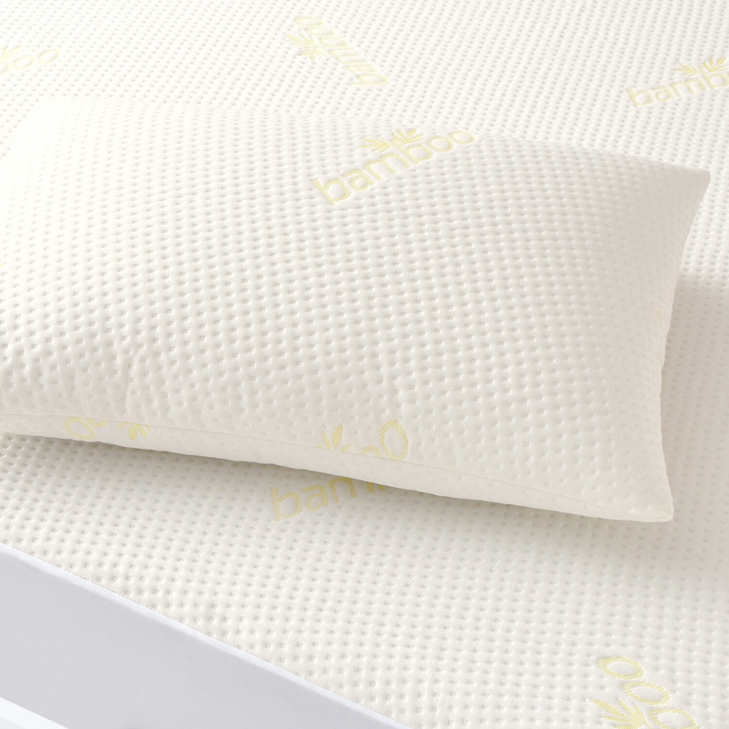 Linens Luxury Bambu Sıvı Geçirmez Standart Yastık Alezi