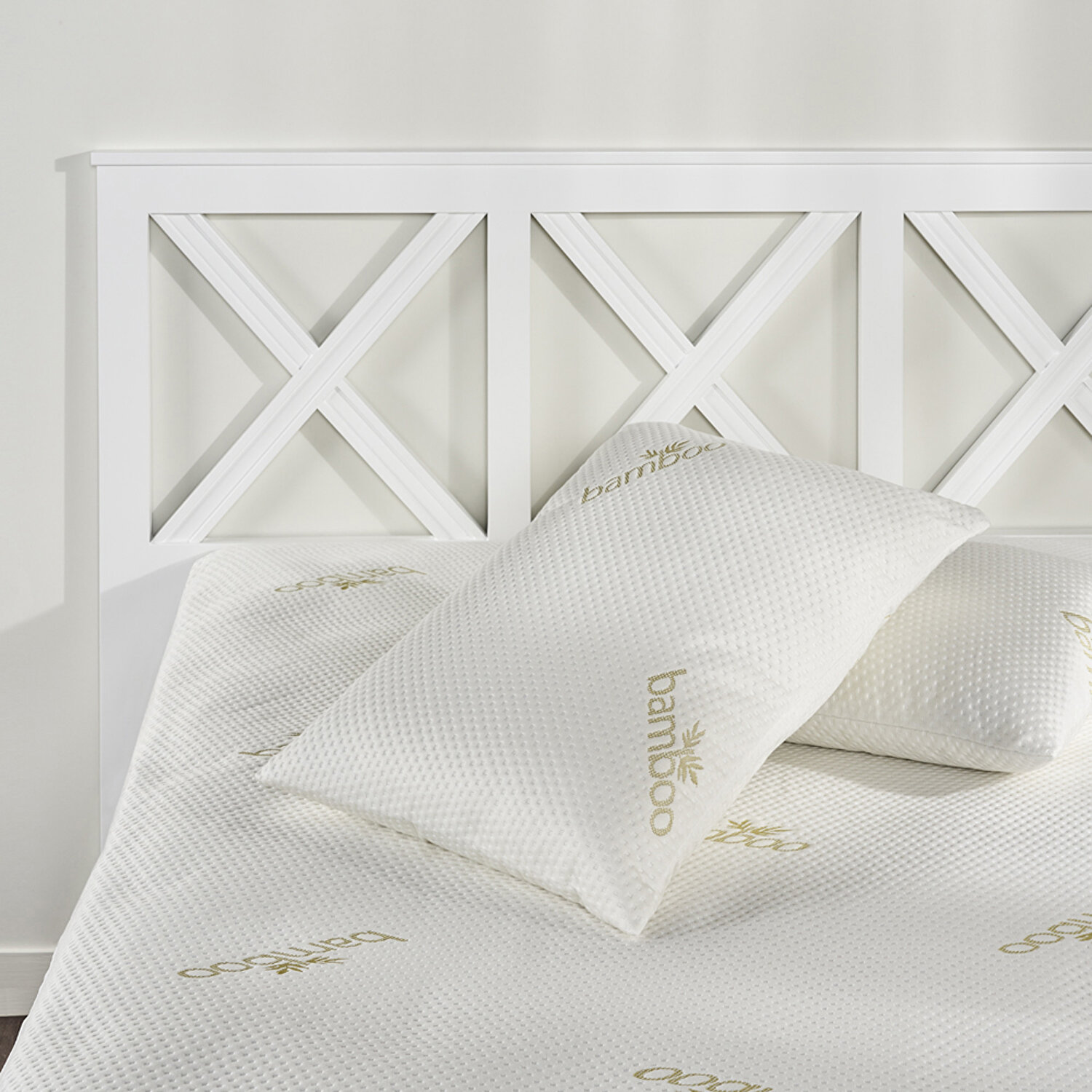 Linens Luxury Bambu Sıvı Geçirmez Standart Yastık Alezi