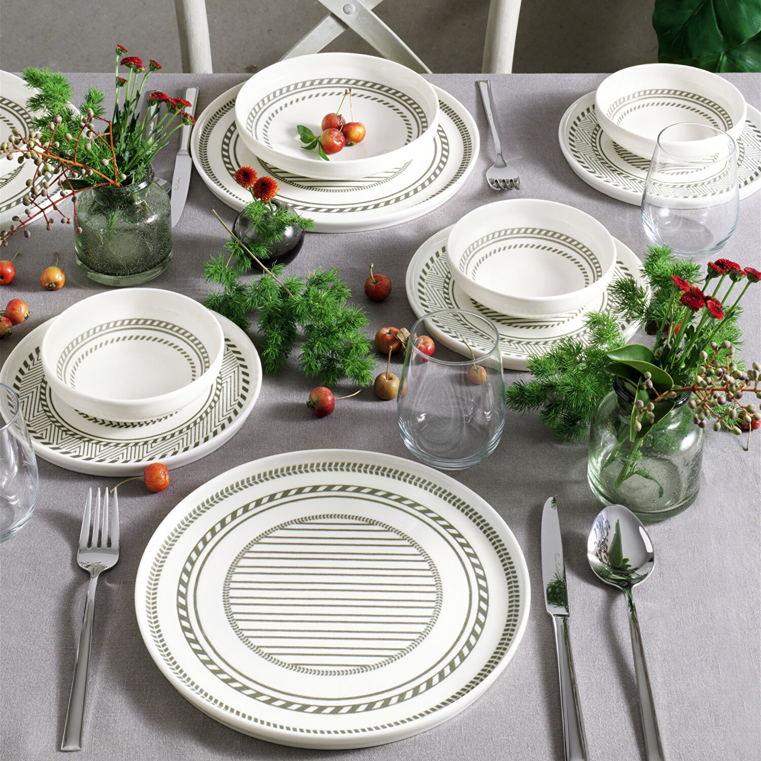 Pierre Cardin Timeless 24 Parça 6 Kişilik Yemek Takımı