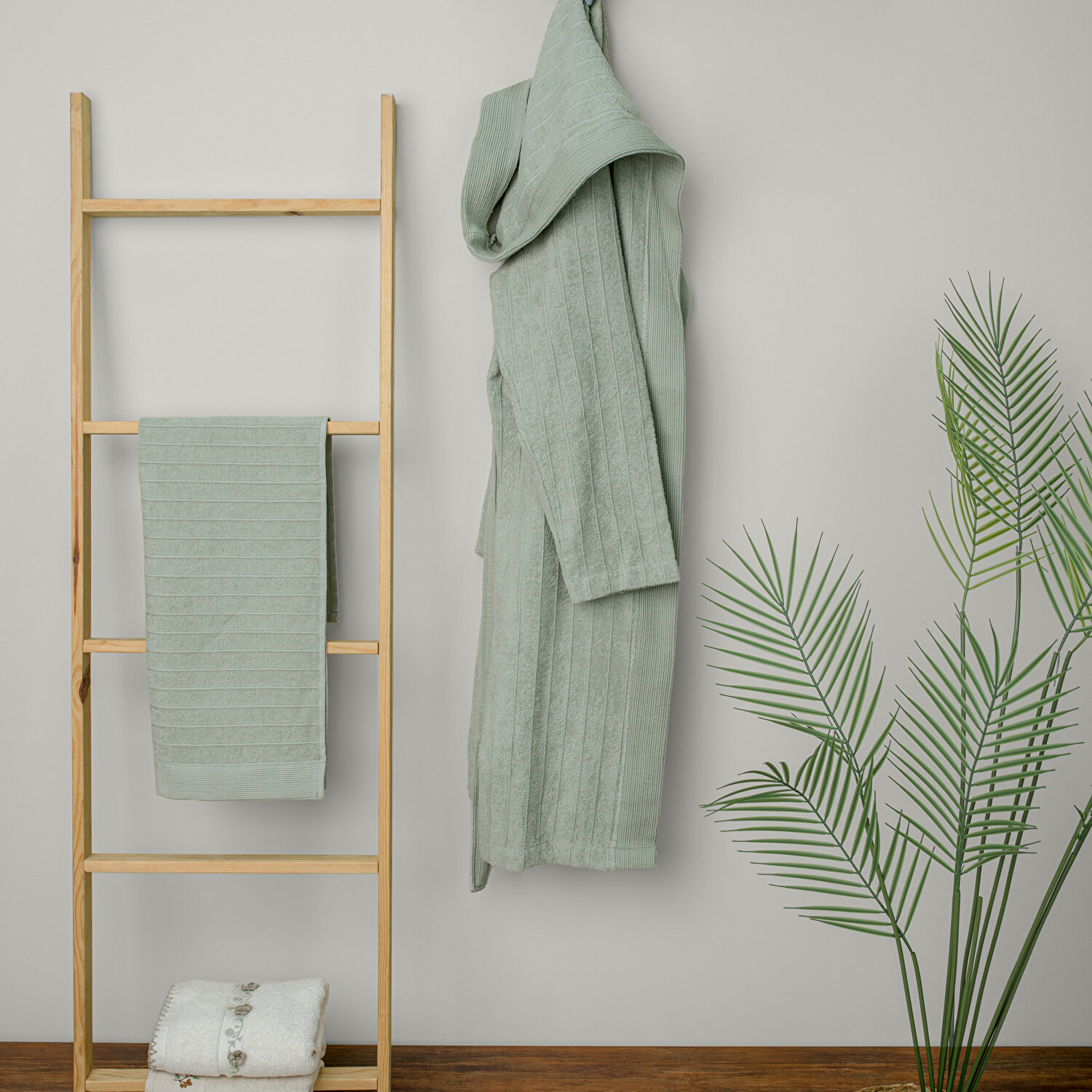 Linens Jolia Pamuk s/m Bornoz Seti Adaçayı