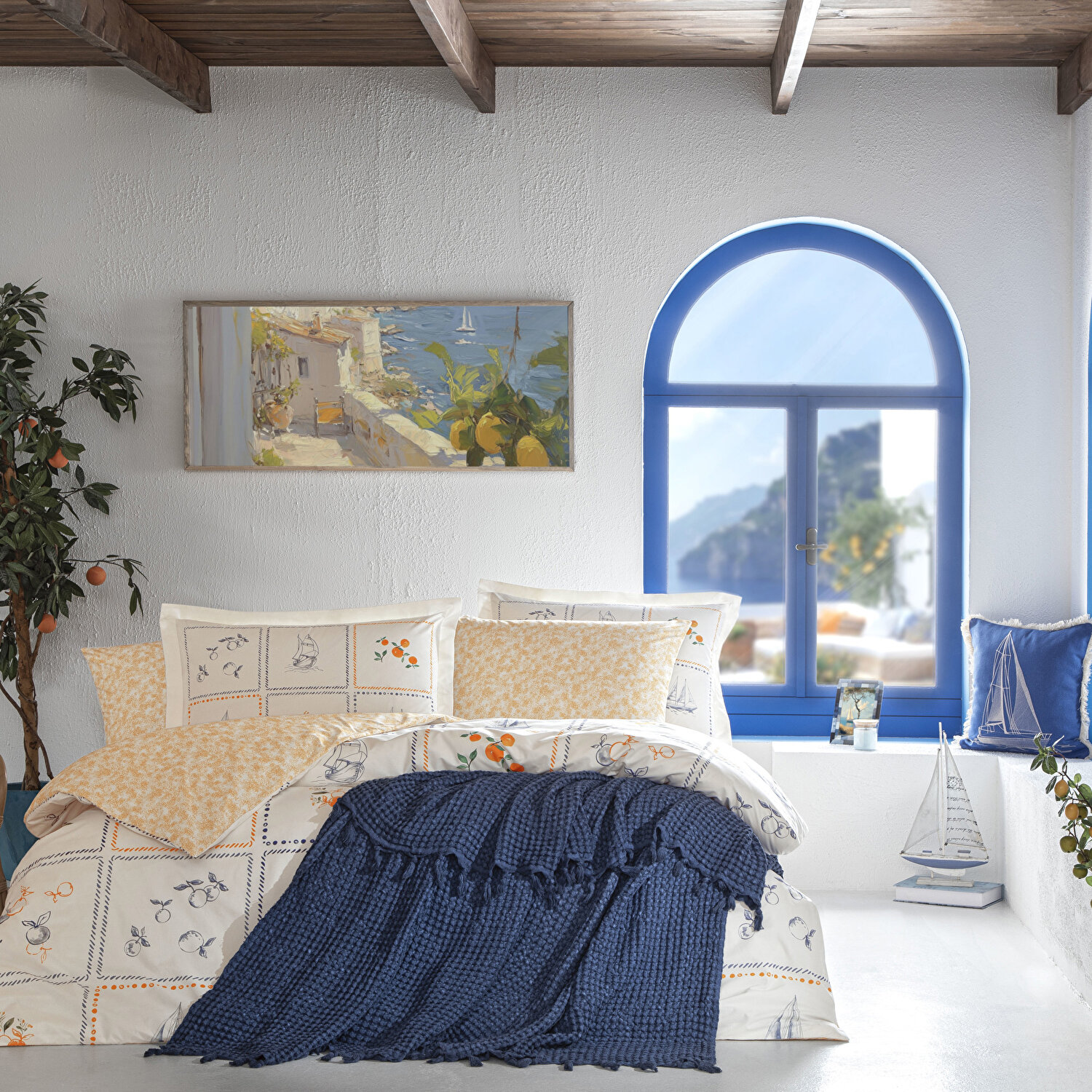 Taç Butik Nakışlı Bodrum Polyester Kırlent Lacivert