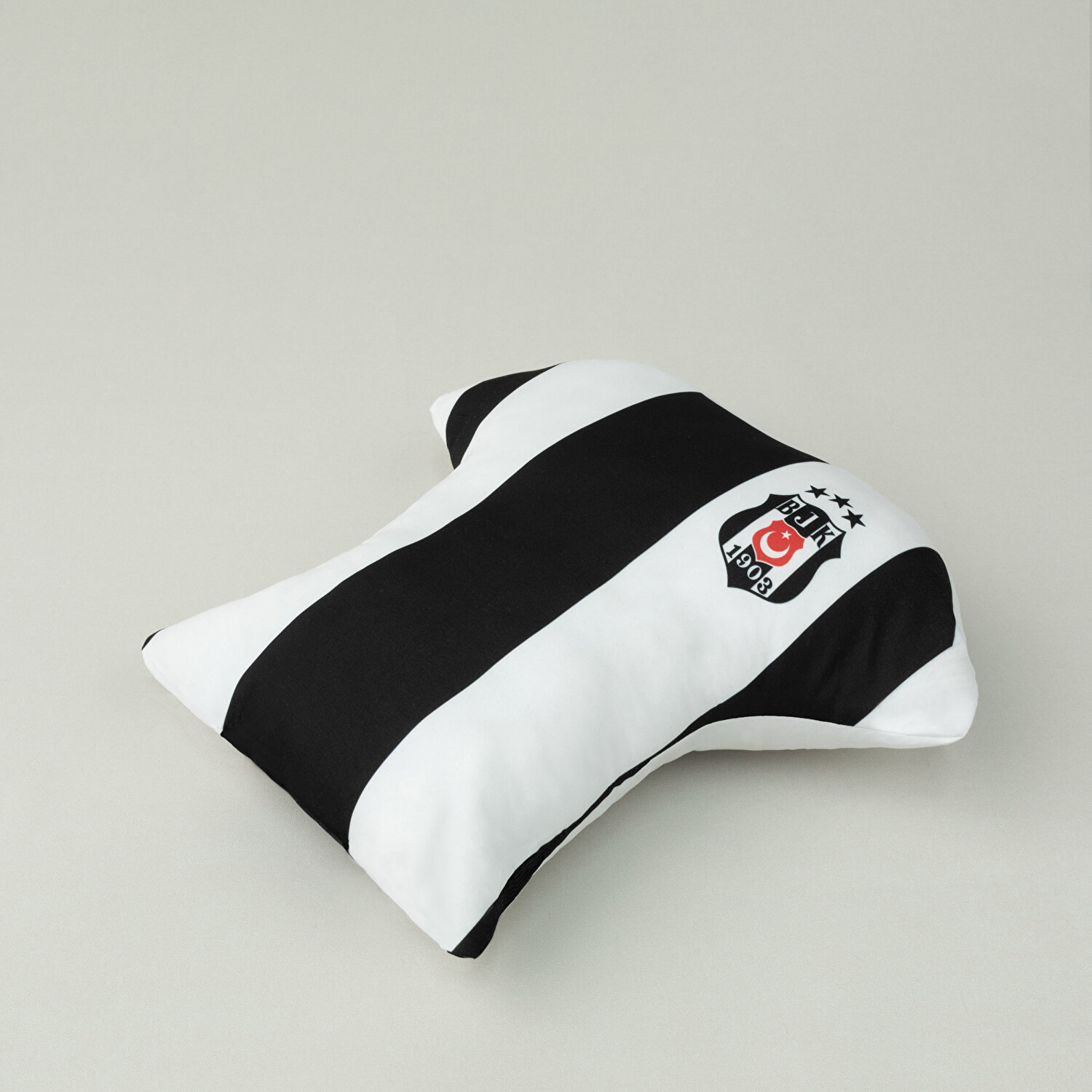 Lisanslı Beşiktaş Forma Kırlent