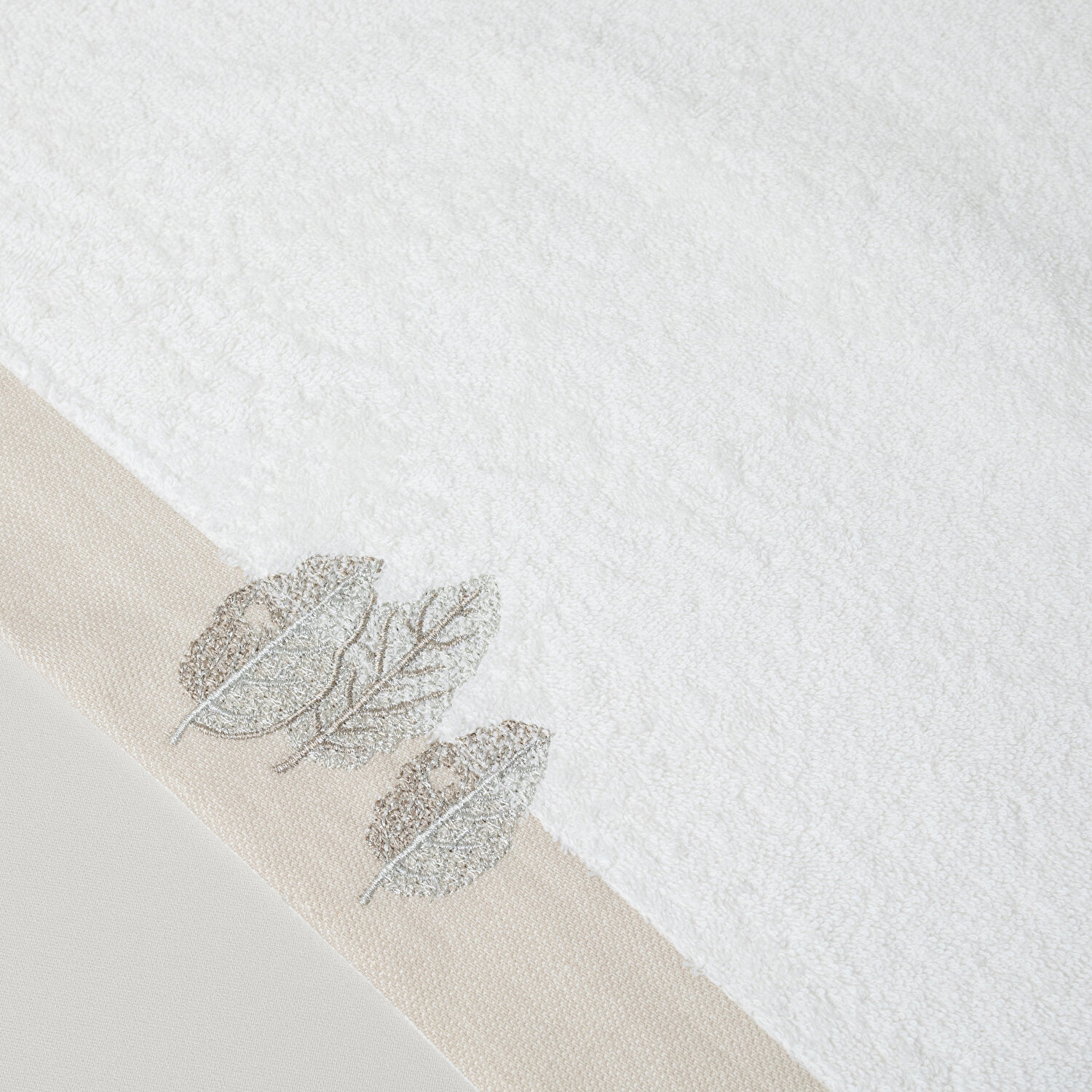 Linens Sylis Pamuk 50x85 Cm Yüz Havlusu Ekru