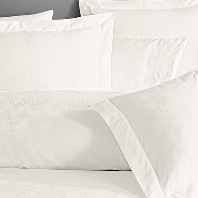 Valeron Cole Jakar King Nevresim Takımı Beyaz