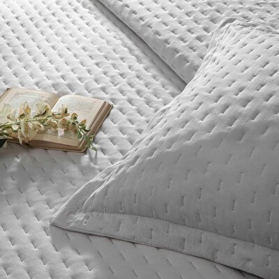 Linens Gardenia Çift Kişilik Yatak Örtüsü Seti Taş